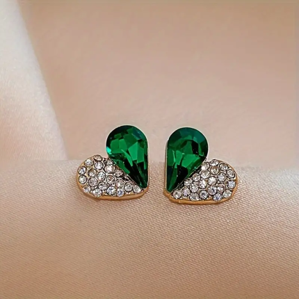 Heart-shaped Stud Earring
