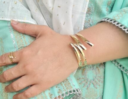 Golden Bangle with Ring